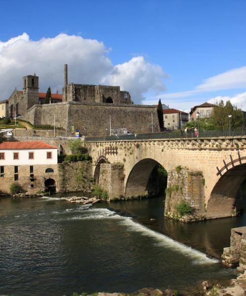 Predivan pogled na grad 'Barcelos'