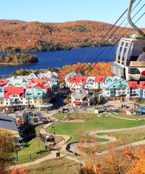 Krásný pohled na město Mont-Tremblant