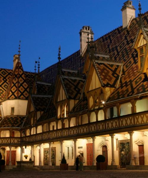 Krásný pohled na město Beaune