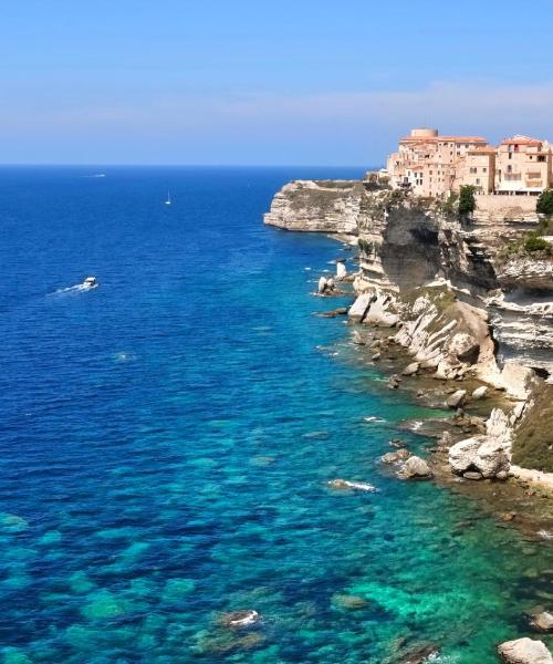 Una panoràmica bonica de Bonifacio