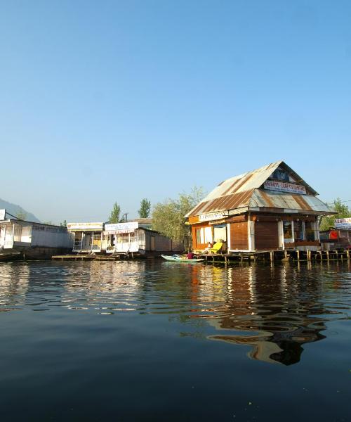 A beautiful view of Srinagar.