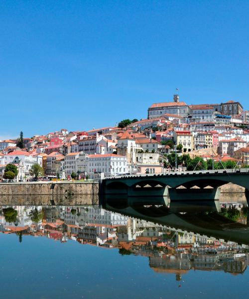 Una bellissima vista di Coimbra