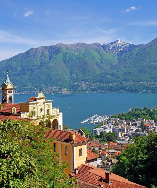 Ein schöner Blick auf Locarno