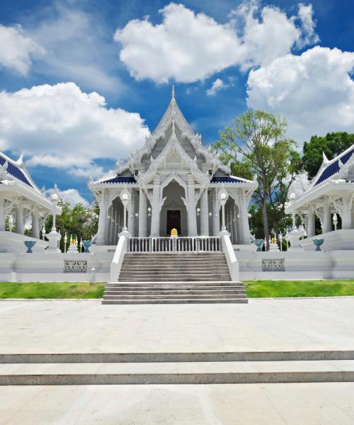 Una bonita panorámica de Krabi, una ciudad popular entre nuestros usuarios