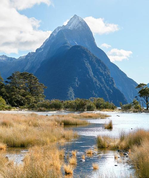 Όμορφη θέα του προορισμού Milford Sound