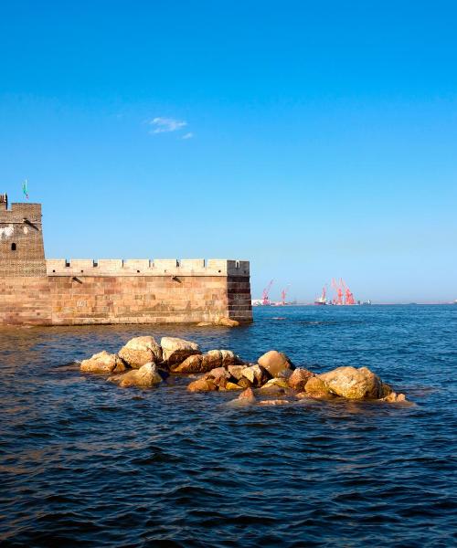 Piękny widok na miasto Qinhuangdao