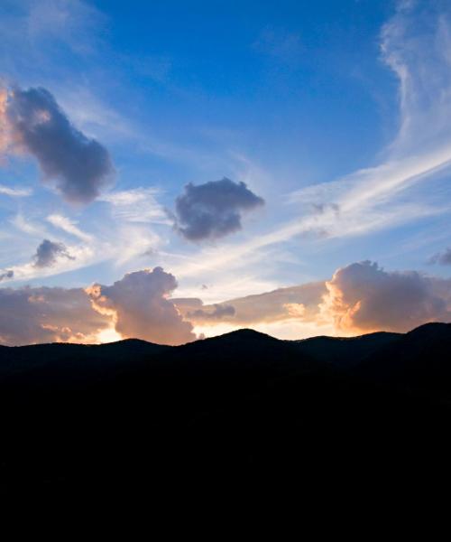 Čudovit pogled na mesto Galax