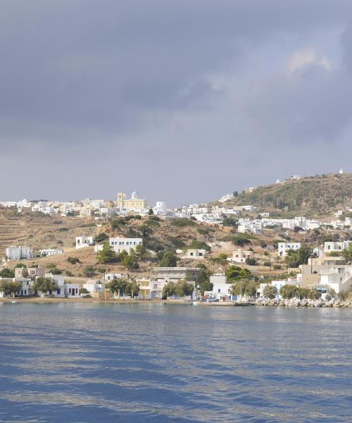 Una bonita panorámica de Kimolos