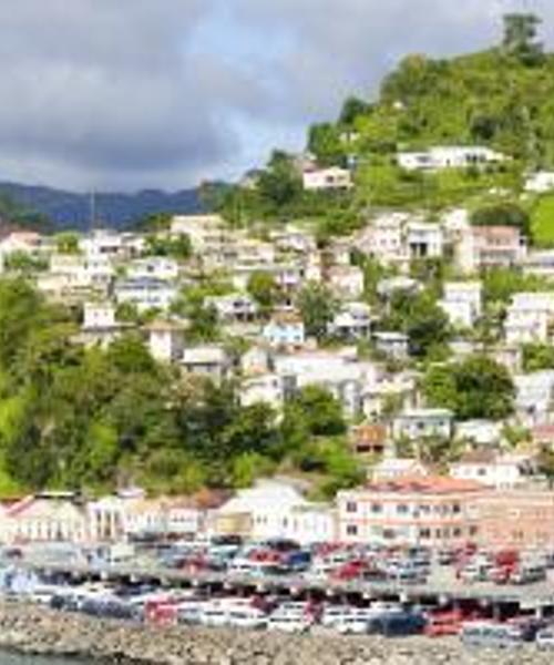 Una bonita panorámica de Saint George, que queda cerca de Aeropuerto Internacional Maurice Bishop