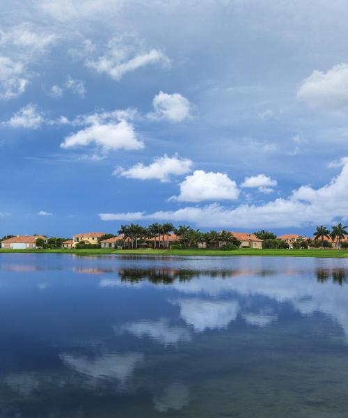 Una hermosa vista de Miami Lakes