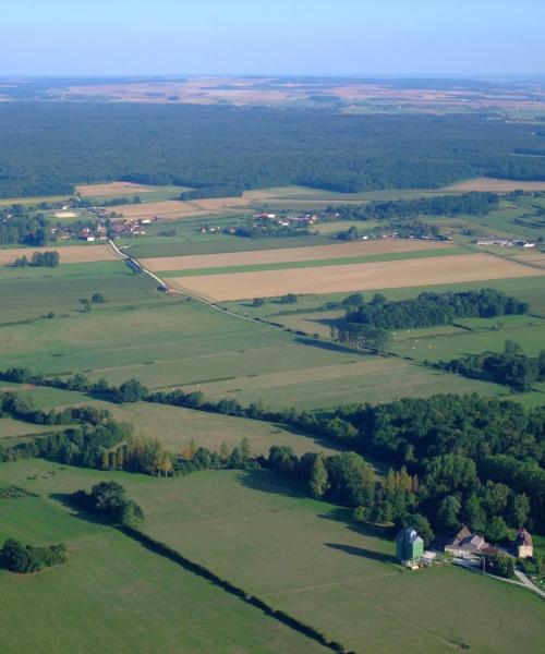 Красивый вид города Жуаньи