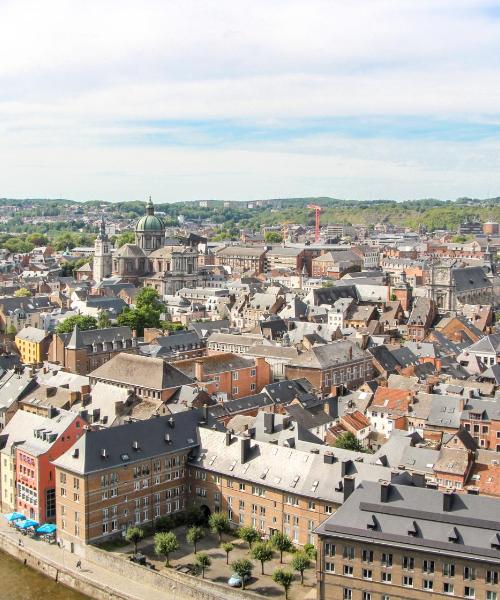Krásný pohled na město Namur