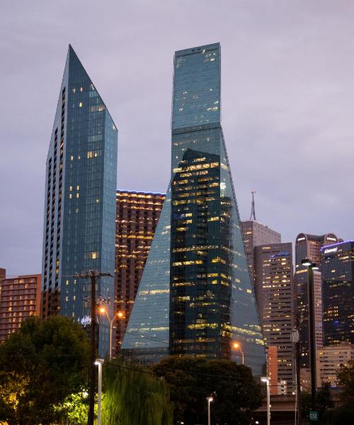 A beautiful view of Dallas serviced by Dallas-Fort Worth International Airport.