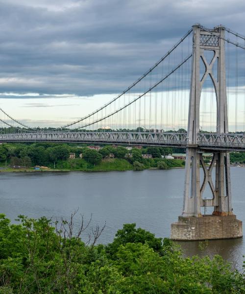 Krásný pohled na město Poughkeepsie