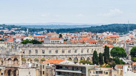 Pula