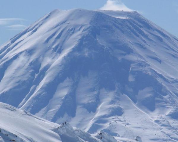 Красивый вид города Whakapapa Village