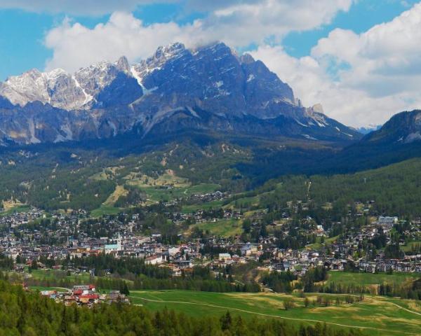 A beautiful view of Cortina d'Ampezzo.