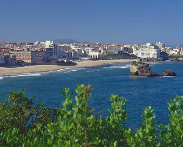 Čudovit pogled na mesto Biarritz