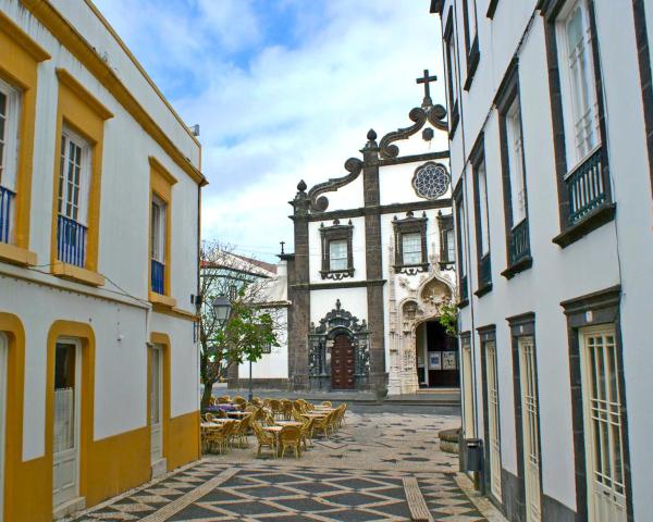 Vue imprenable sur Ponta Delgada 