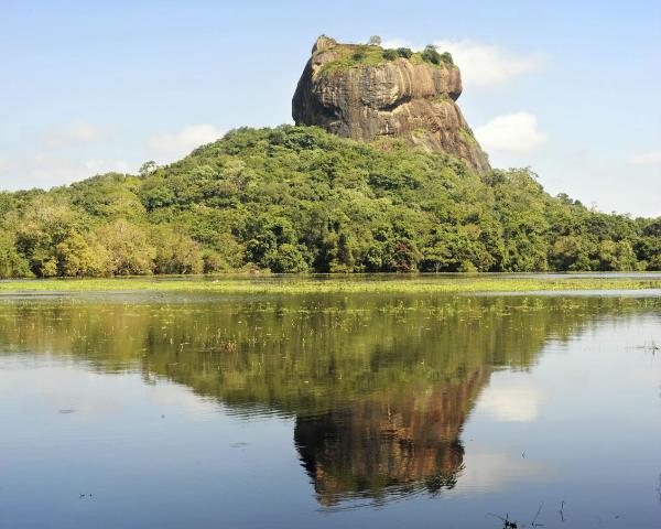 London → Sigiriya