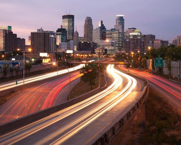 Čudovit pogled na mesto Minneapolis