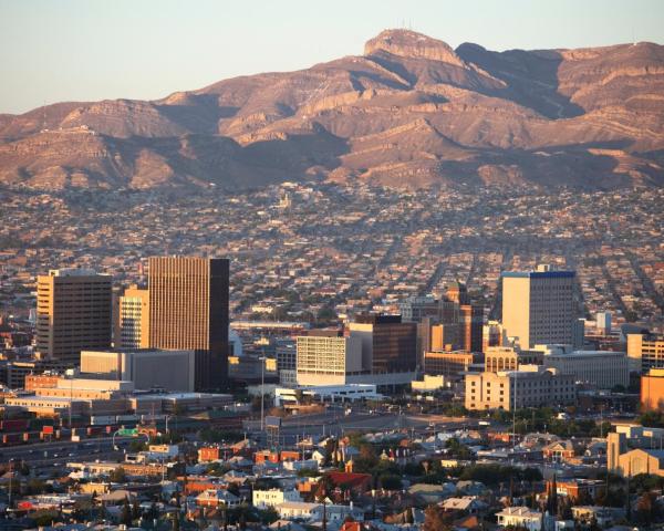 Красивый вид города El Paso