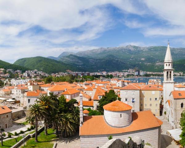 Ein schöner Blick auf Budva