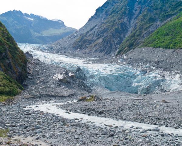 Permandangan indah di Fox Glacier