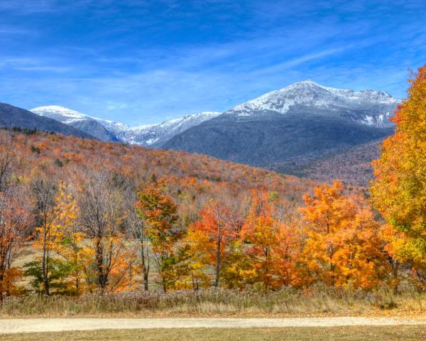 Čudovit pogled na mesto Mount Washington