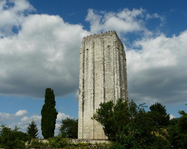 A beautiful view of Loudun.