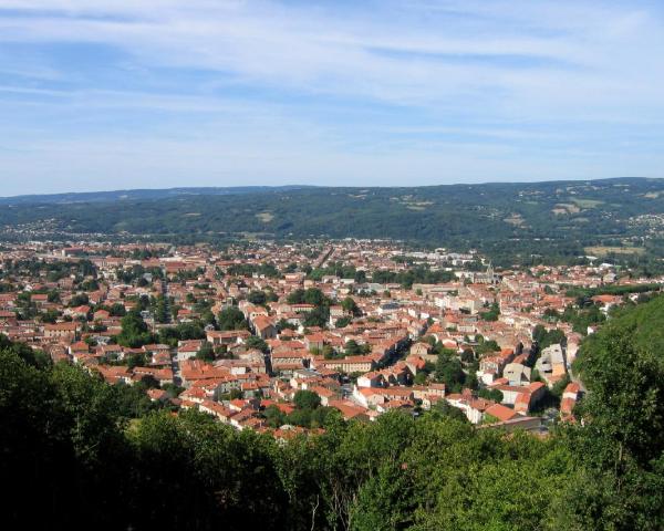 Гарний краєвид міста Mazamet