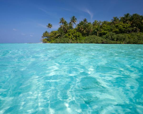 A beautiful view of Laamu Atoll.