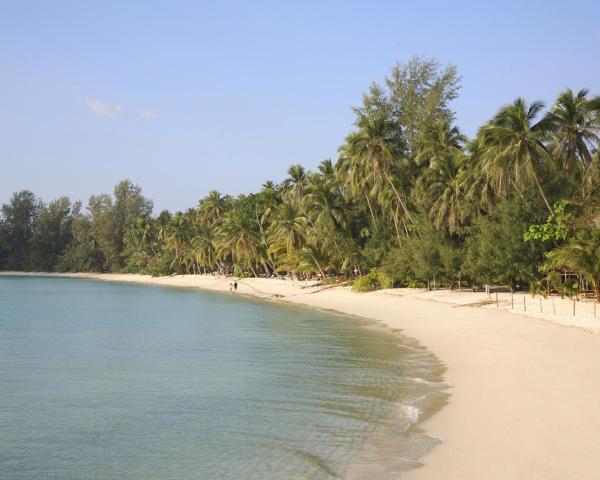 Pemandangan indah Ban Ao Bang Rak