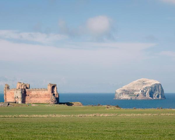 Prelep pogled na grad North Berwick