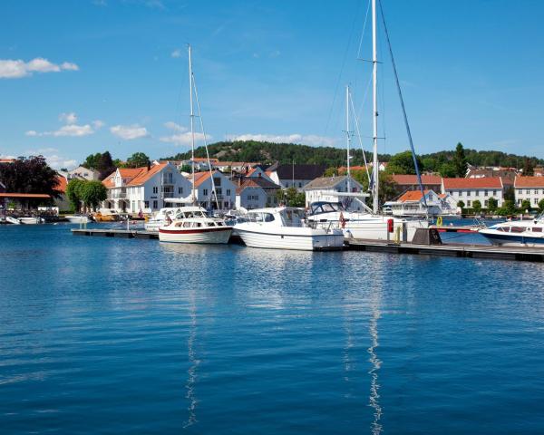 Prelep pogled na grad Lillesand