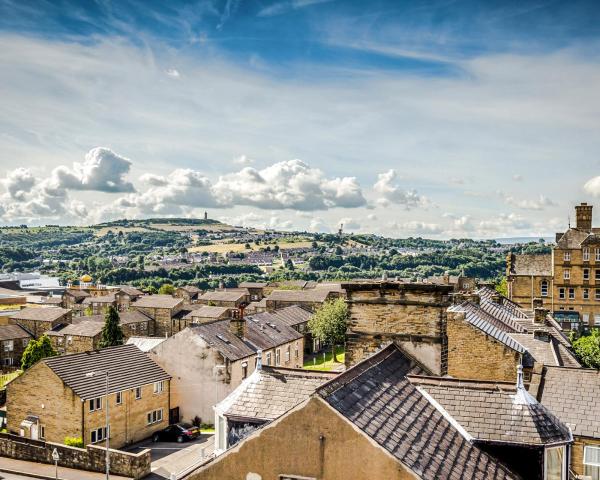 Čudovit pogled na mesto Huddersfield