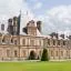 Cheap car rental in Fontainebleau