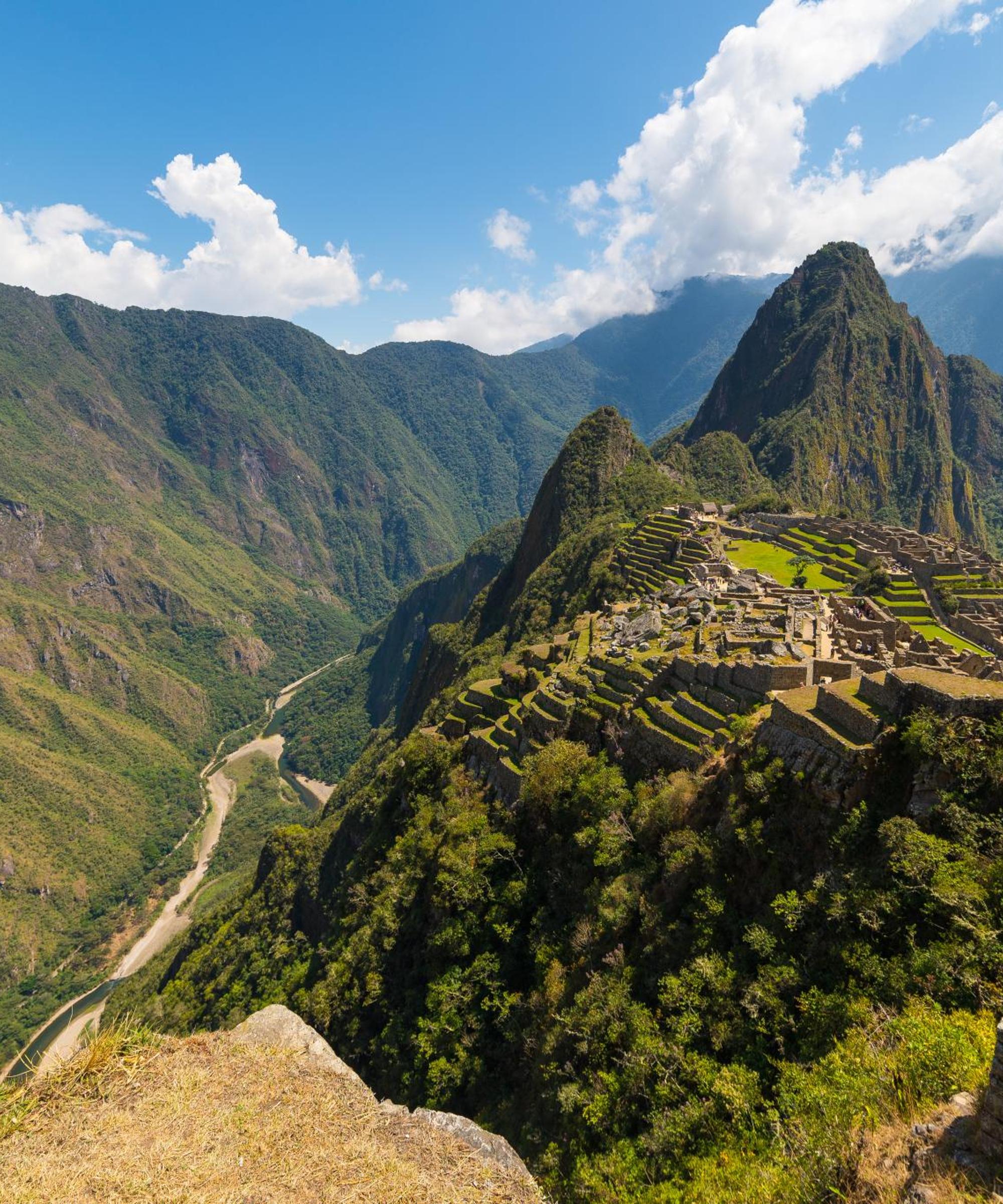 Book cheap flights to Peru from France – Booking.com