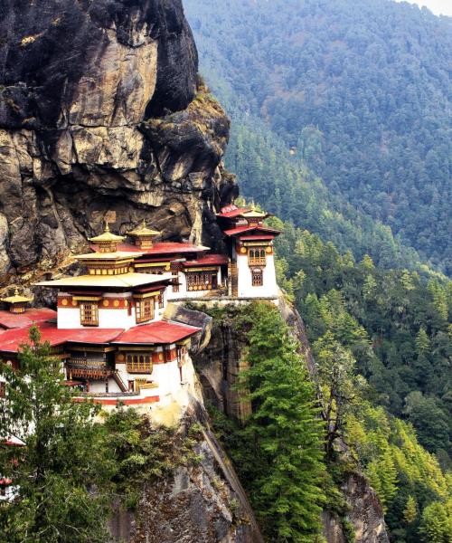 Vedere frumoasă a statului Bhutan