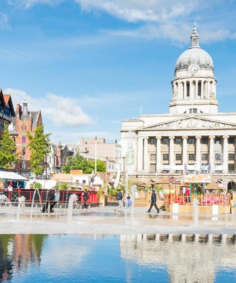 Avis Car Rental near East Midlands Airport