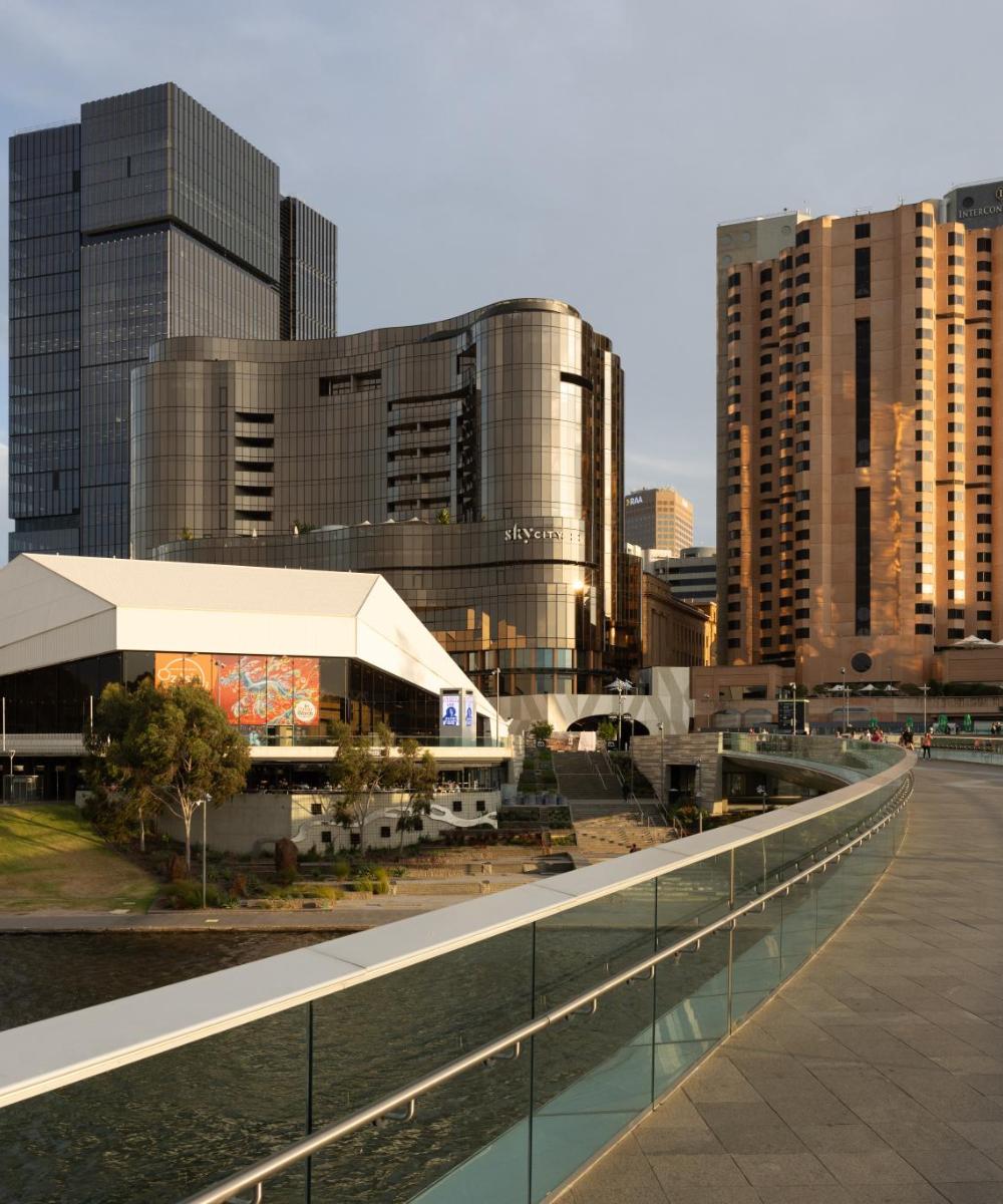 阿德莱德机场附近的Simba Car Hire租车