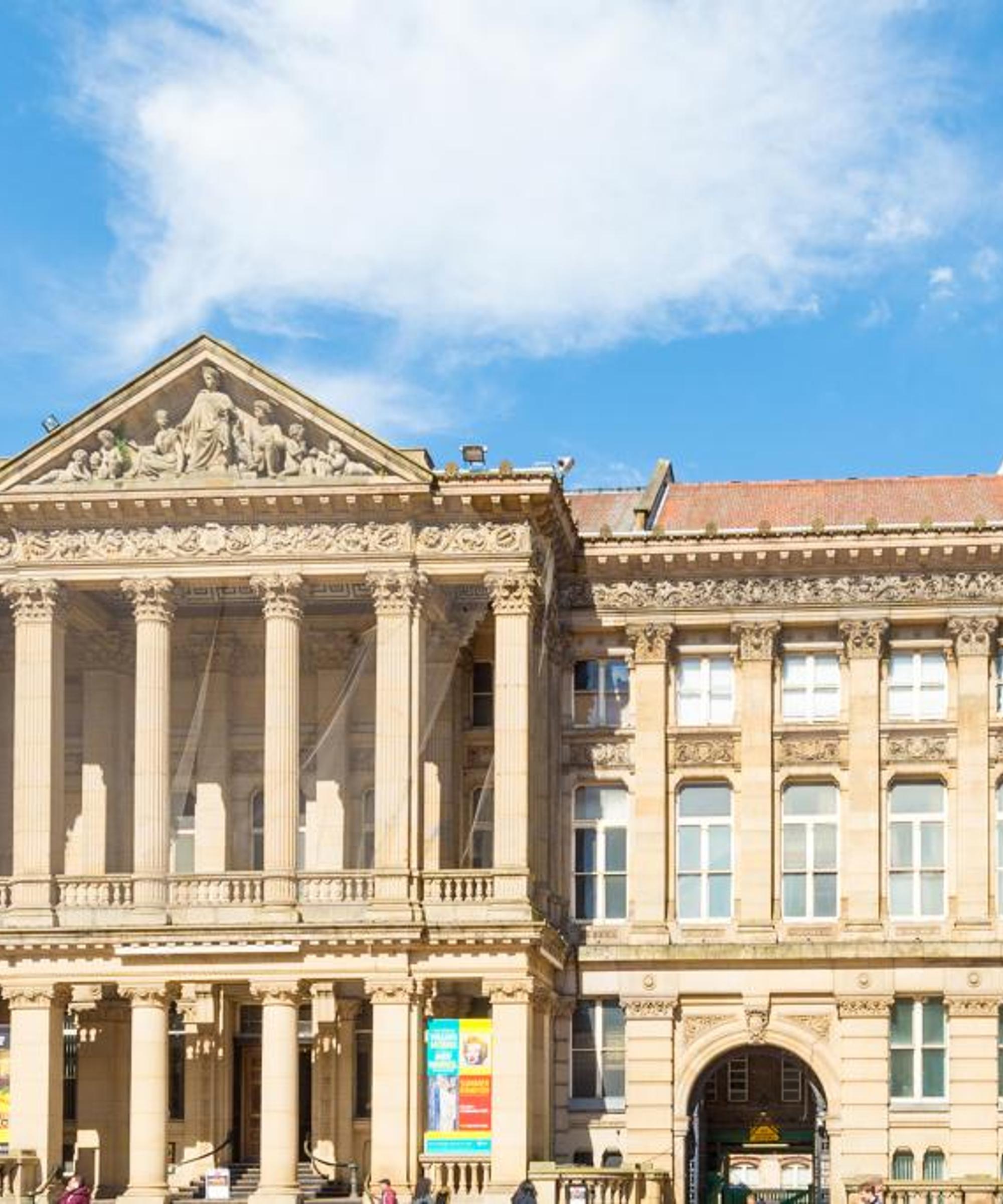 Cheap car hire in Birmingham find and compare deals