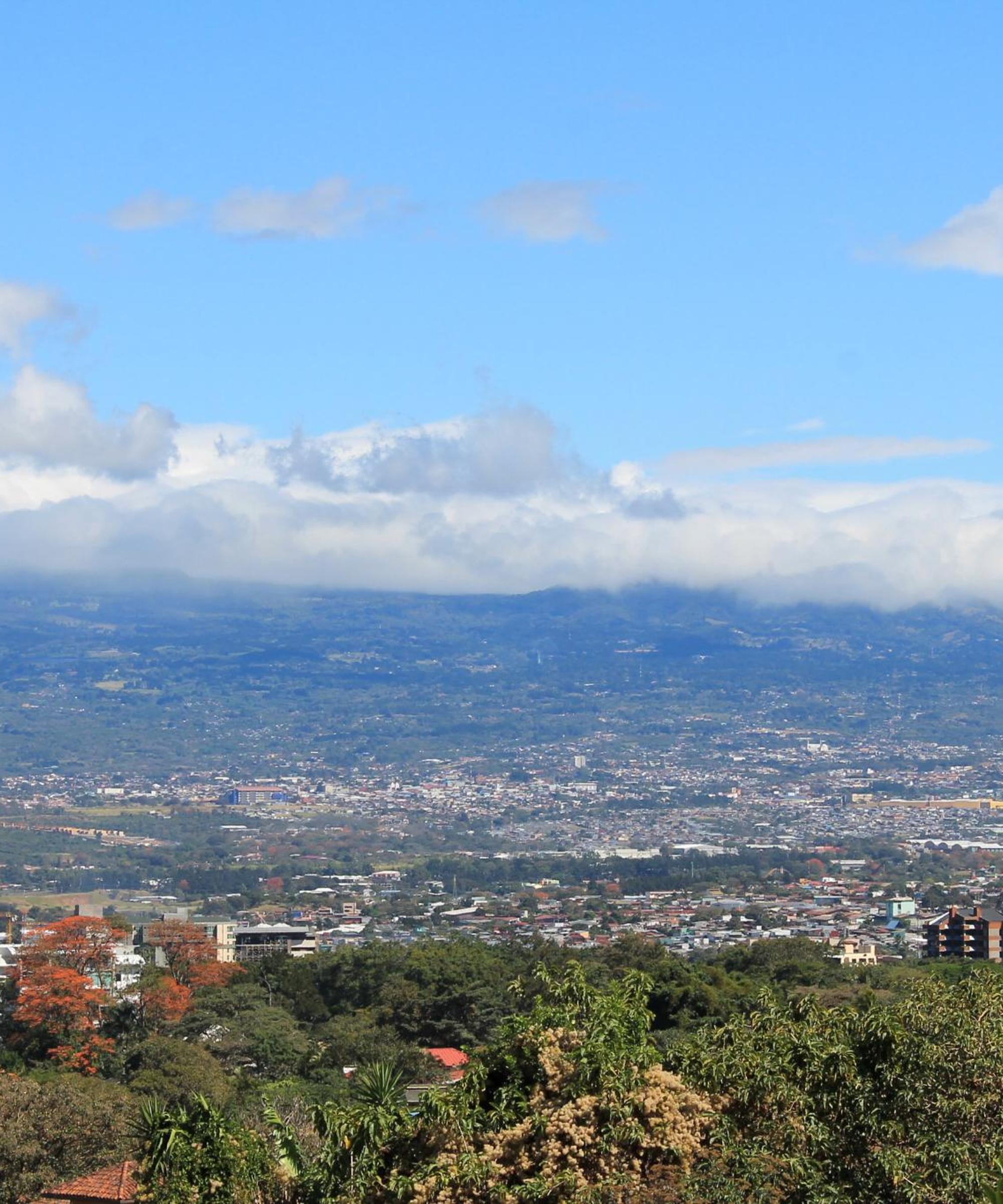 Greenmotion Car Rental in San José