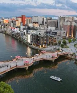 Čtvrť v destinaci Fukuoka, kde se naši zákazníci rádi ubytovávají.