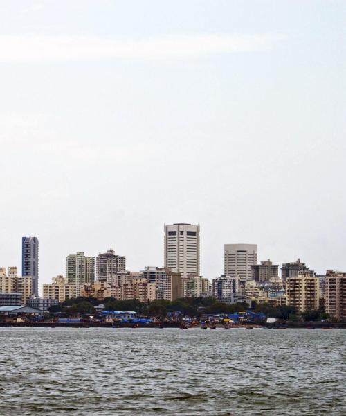 Cartier din Mumbai unde clienții noștri preferă să se cazeze.