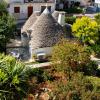 Trullo Giardino Fiorito