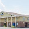 Days Inn by Wyndham Amherst OH - Near Cleveland Cedar Point & Lake Erie