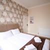 Central Studios Gloucester Place by Roomsbooked
