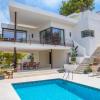 Laja - panoramic hillside holiday house in Moraira