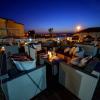 Sunset Deluxe Apartments